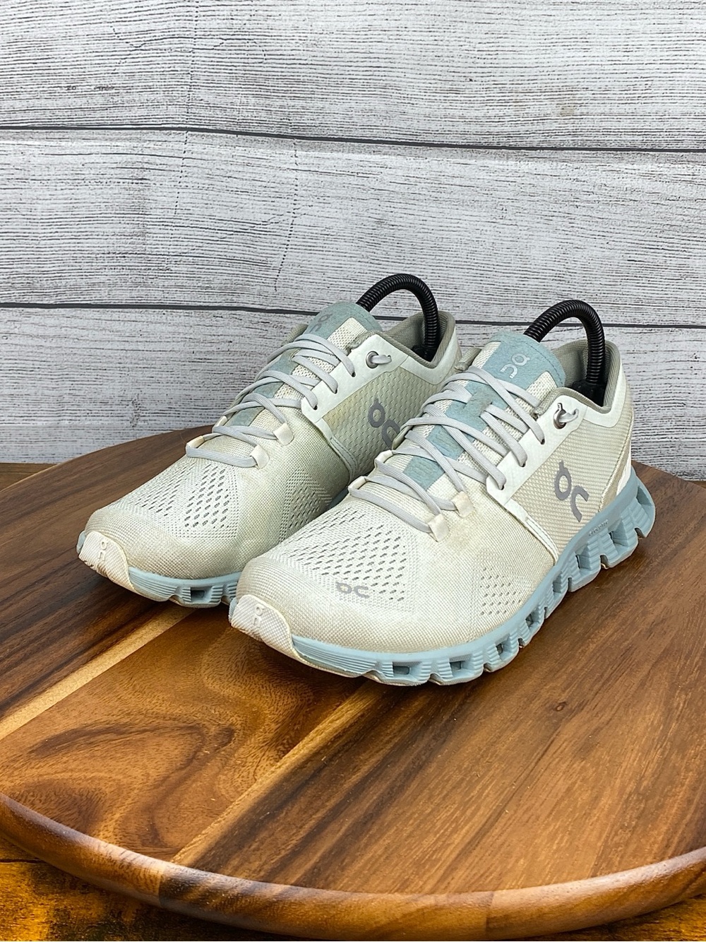 ON Running Cloud X Aloe Surf Athletic Trainer Shoes Women’s Sneaker Size 8 - Picture 2 of 12